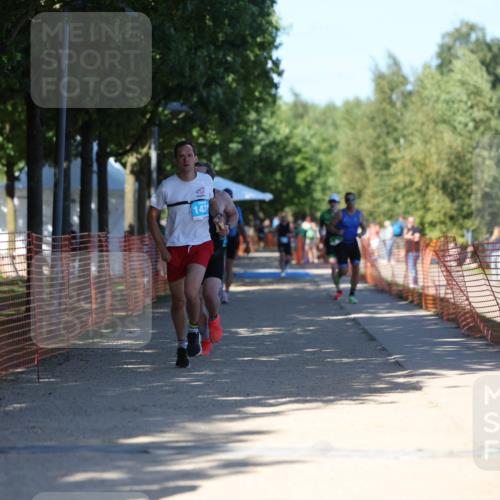 07.09.2025 - 19. Norderstedt Triathlon Michael Strokosch http://msf.ph/oto/8822375 07.09.2025 15:09:54 Laufen 364, 1013, 1416, 1431 meine-sportfotos.de