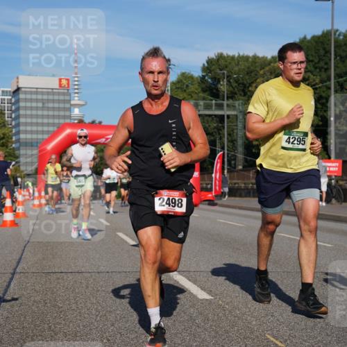 07.09.2025 - BARMER Alsterlauf Yannick Fuchs http://msf.ph/oto/8822402 07.09.2025 09:46:42 Laufen 5657, 2498, 4295 meine-sportfotos.de