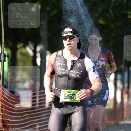 07.09.2025 - 19. Norderstedt Triathlon Michael Strokosch http://msf.ph/oto/8822414 07.09.2025 16:03:33 Laufen 438, 498, 537, 1492 meine-sportfotos.de