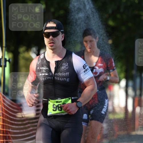 07.09.2025 - 19. Norderstedt Triathlon Michael Strokosch http://msf.ph/oto/8822417 07.09.2025 16:03:34 Laufen 438, 537, 1492 meine-sportfotos.de