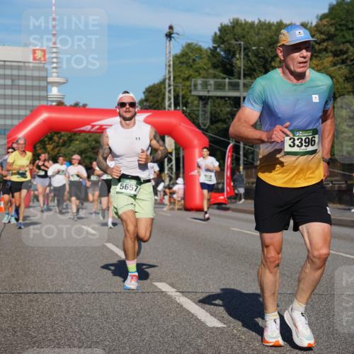 07.09.2025 - BARMER Alsterlauf Yannick Fuchs http://msf.ph/oto/8822418 07.09.2025 09:46:43 Laufen 5657, 3396 meine-sportfotos.de