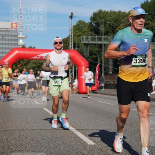 07.09.2025 - BARMER Alsterlauf Yannick Fuchs http://msf.ph/oto/8822423 07.09.2025 09:46:43 Laufen 5657, 3396 meine-sportfotos.de