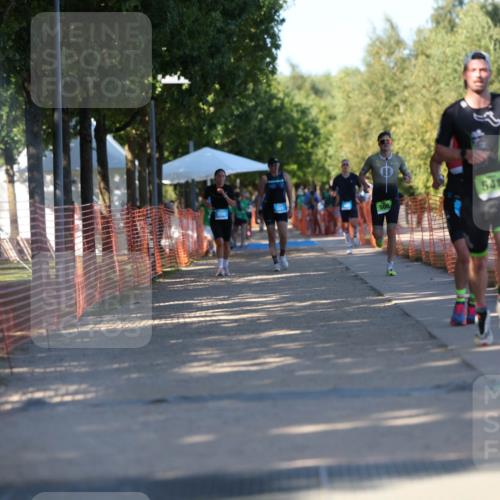07.09.2025 - 19. Norderstedt Triathlon Michael Strokosch http://msf.ph/oto/8822461 07.09.2025 16:04:02 Laufen 476, 508, 541, 884 meine-sportfotos.de