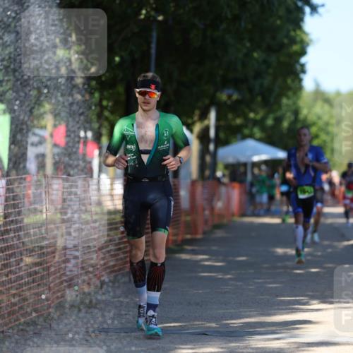 07.09.2025 - 19. Norderstedt Triathlon Michael Strokosch http://msf.ph/oto/8822472 07.09.2025 15:11:12 Laufen 1012, 1016 meine-sportfotos.de