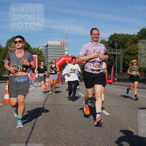 07.09.2025 - BARMER Alsterlauf Yannick Fuchs http://msf.ph/oto/8822489 07.09.2025 09:46:49 Laufen 2816, 5459, 4540, 6225, 108 meine-sportfotos.de