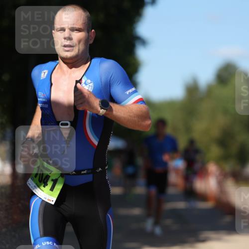 07.09.2025 - 19. Norderstedt Triathlon Michael Strokosch http://msf.ph/oto/8822513 07.09.2025 15:11:17 Laufen 979, 985, 1012, 1016 meine-sportfotos.de