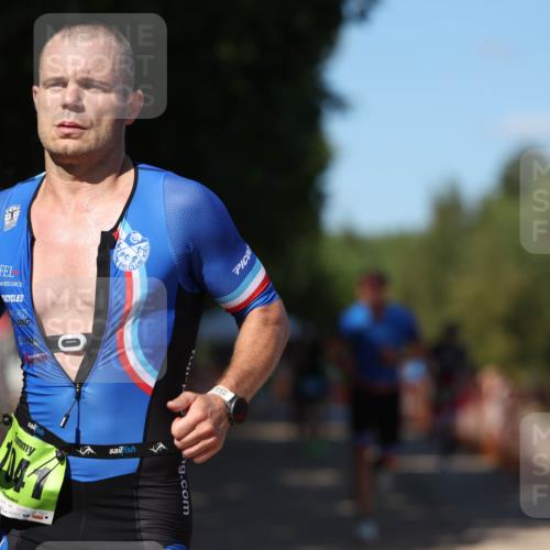07.09.2025 - 19. Norderstedt Triathlon Michael Strokosch http://msf.ph/oto/8822515 07.09.2025 15:11:17 Laufen 979, 985, 1012, 1016 meine-sportfotos.de