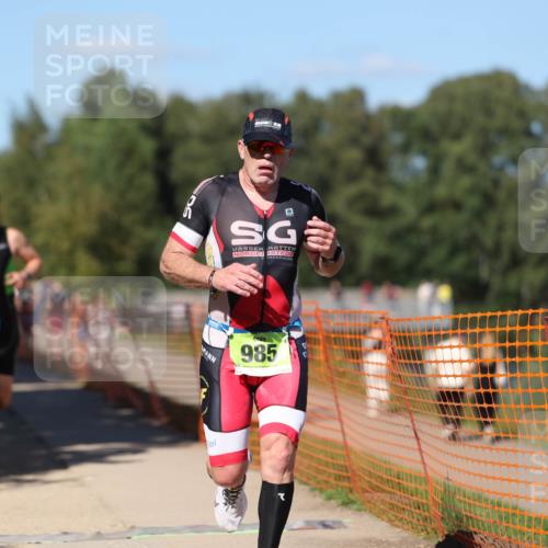 07.09.2025 - 19. Norderstedt Triathlon Michael Strokosch http://msf.ph/oto/8822553 07.09.2025 15:11:23 Laufen 888, 979, 985, 1012 meine-sportfotos.de