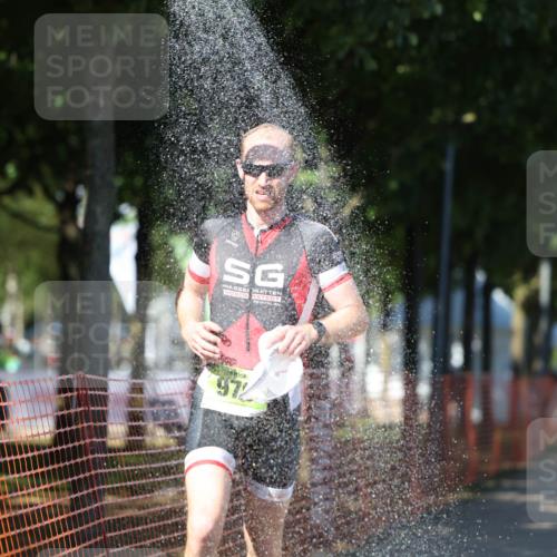07.09.2025 - 19. Norderstedt Triathlon Michael Strokosch http://msf.ph/oto/8822562 07.09.2025 15:11:25 Laufen 888, 979, 985 meine-sportfotos.de