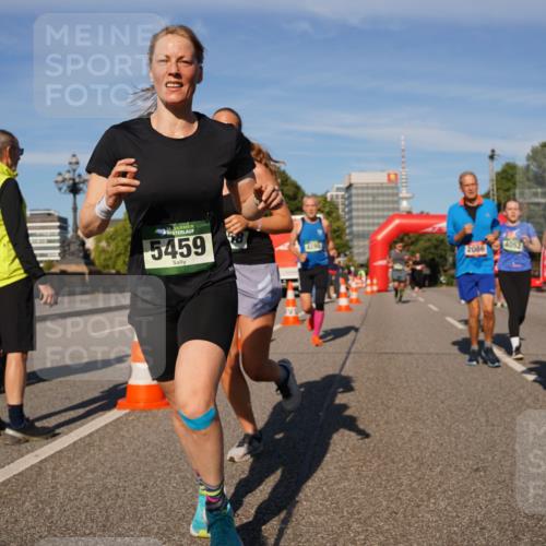 07.09.2025 - BARMER Alsterlauf Yannick Fuchs http://msf.ph/oto/8822570 07.09.2025 09:46:52 Laufen 5459, 14296, 2086, 4052, 8436 meine-sportfotos.de
