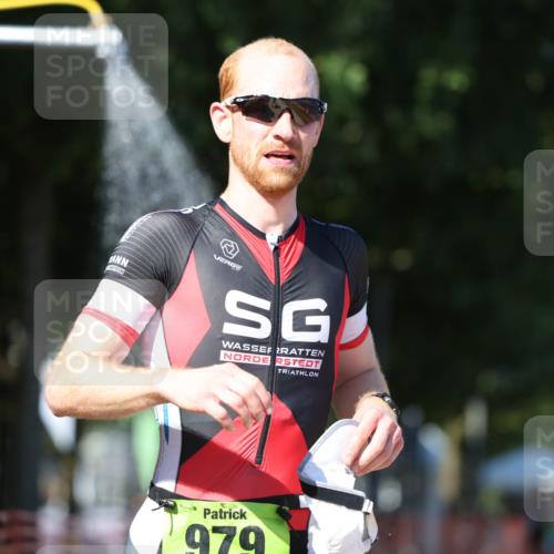 07.09.2025 - 19. Norderstedt Triathlon Michael Strokosch http://msf.ph/oto/8822572 07.09.2025 15:11:26 Laufen 888, 979, 985 meine-sportfotos.de