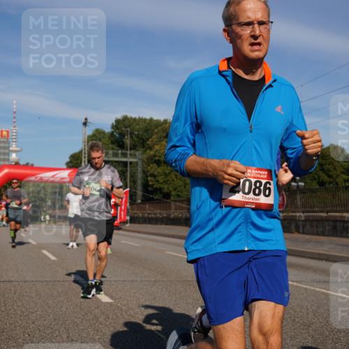 07.09.2025 - BARMER Alsterlauf Yannick Fuchs http://msf.ph/oto/8822595 07.09.2025 09:46:54 Laufen 4067, 36, 086 meine-sportfotos.de