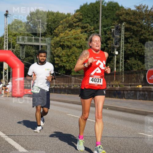 07.09.2025 - BARMER Alsterlauf Yannick Fuchs http://msf.ph/oto/8822631 07.09.2025 09:46:56 Laufen 3821, 830, 4031 meine-sportfotos.de