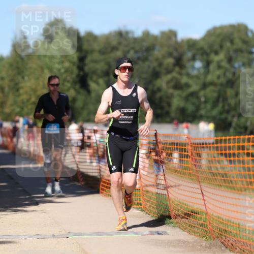 07.09.2025 - 19. Norderstedt Triathlon Michael Strokosch http://msf.ph/oto/8822642 07.09.2025 15:12:12 Laufen 428, 995 meine-sportfotos.de