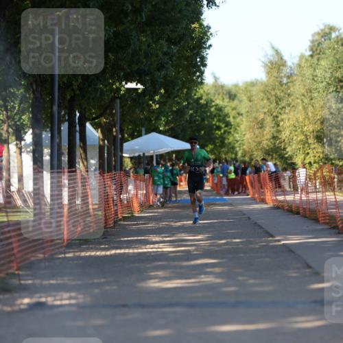 07.09.2025 - 19. Norderstedt Triathlon Michael Strokosch http://msf.ph/oto/8822650 07.09.2025 16:05:16 Laufen 463, 540, 1488 meine-sportfotos.de