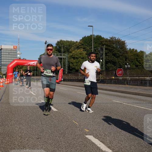 07.09.2025 - BARMER Alsterlauf Yannick Fuchs http://msf.ph/oto/8822652 07.09.2025 09:46:57 Laufen 3821, 4830, 4031 meine-sportfotos.de