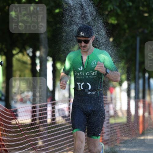 07.09.2025 - 19. Norderstedt Triathlon Michael Strokosch http://msf.ph/oto/8822653 07.09.2025 16:05:25 Laufen 1488 meine-sportfotos.de