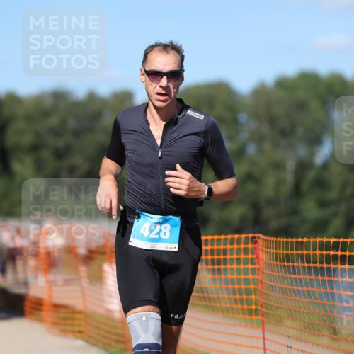 07.09.2025 - 19. Norderstedt Triathlon Michael Strokosch http://msf.ph/oto/8822677 07.09.2025 15:12:16 Laufen 428, 995 meine-sportfotos.de