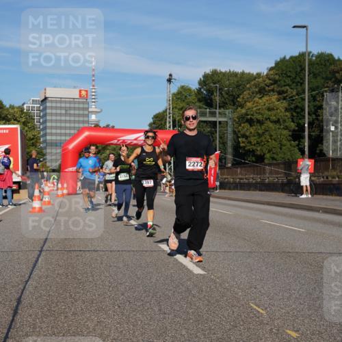 07.09.2025 - BARMER Alsterlauf Yannick Fuchs http://msf.ph/oto/8822691 07.09.2025 09:47:01 Laufen 4194, 2397, 2272 meine-sportfotos.de