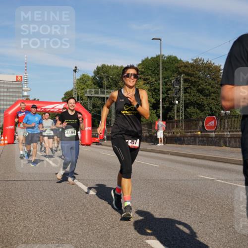 07.09.2025 - BARMER Alsterlauf Yannick Fuchs http://msf.ph/oto/8822707 07.09.2025 09:47:03 Laufen 19, 5433, 4194, 2272, 2397 meine-sportfotos.de