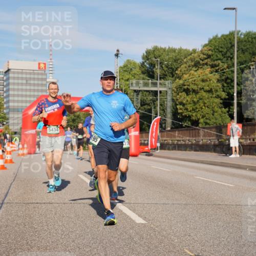 07.09.2025 - BARMER Alsterlauf Yannick Fuchs http://msf.ph/oto/8822730 07.09.2025 09:47:04 Laufen 5434, 195, 2018, 20, 27 meine-sportfotos.de