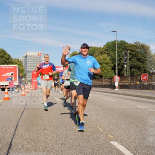 07.09.2025 - BARMER Alsterlauf Yannick Fuchs http://msf.ph/oto/8822751 07.09.2025 09:47:05 Laufen 2 meine-sportfotos.de