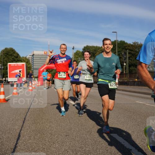 07.09.2025 - BARMER Alsterlauf Yannick Fuchs http://msf.ph/oto/8822768 07.09.2025 09:47:06 Laufen 5434, 5433, 627, 2015, 2, 0 meine-sportfotos.de
