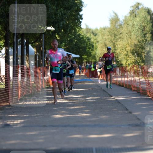 07.09.2025 - 19. Norderstedt Triathlon Michael Strokosch http://msf.ph/oto/8822809 07.09.2025 16:06:31 Laufen 455, 502, 1530 meine-sportfotos.de