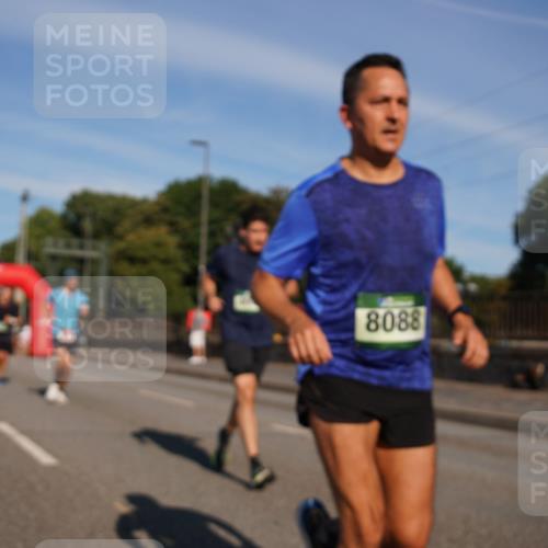 07.09.2025 - BARMER Alsterlauf Yannick Fuchs http://msf.ph/oto/8822810 07.09.2025 09:47:08 Laufen 8088 meine-sportfotos.de