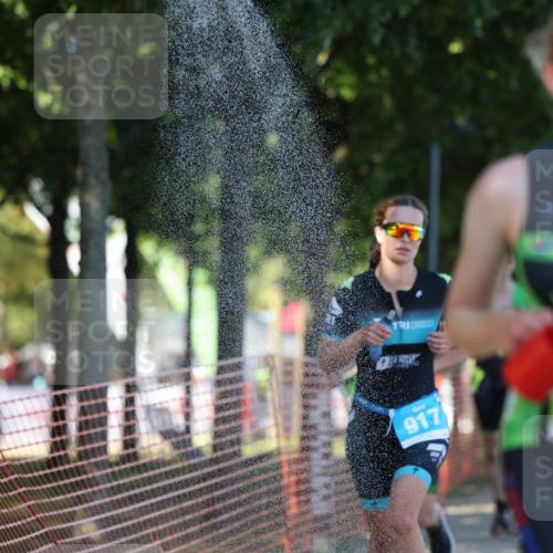 07.09.2025 - 19. Norderstedt Triathlon Michael Strokosch http://msf.ph/oto/8822819 07.09.2025 16:06:42 Laufen 453, 455, 502, 512, 917, 1494 meine-sportfotos.de