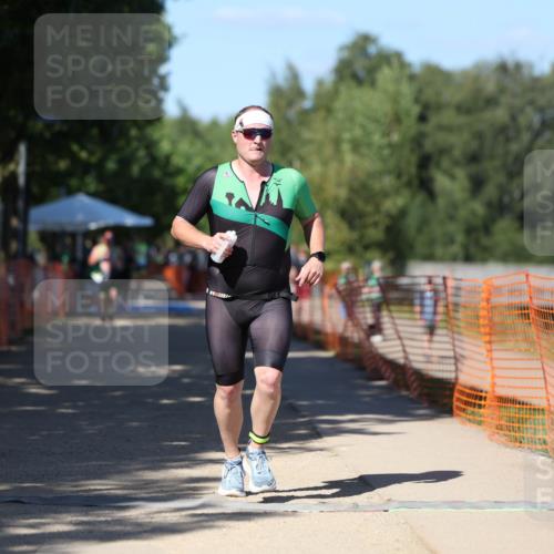 07.09.2025 - 19. Norderstedt Triathlon Michael Strokosch http://msf.ph/oto/8822850 07.09.2025 15:13:18 Laufen 1034, 1406, 1501 meine-sportfotos.de