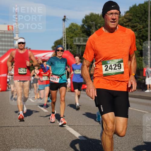 07.09.2025 - BARMER Alsterlauf Yannick Fuchs http://msf.ph/oto/8822862 07.09.2025 09:47:12 Laufen 6264, 2025, 2608, 36, 2429, 4897 meine-sportfotos.de