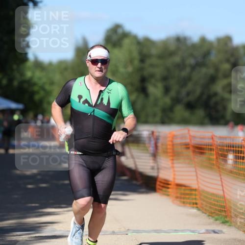 07.09.2025 - 19. Norderstedt Triathlon Michael Strokosch http://msf.ph/oto/8822863 07.09.2025 15:13:20 Laufen 1034, 1406 meine-sportfotos.de