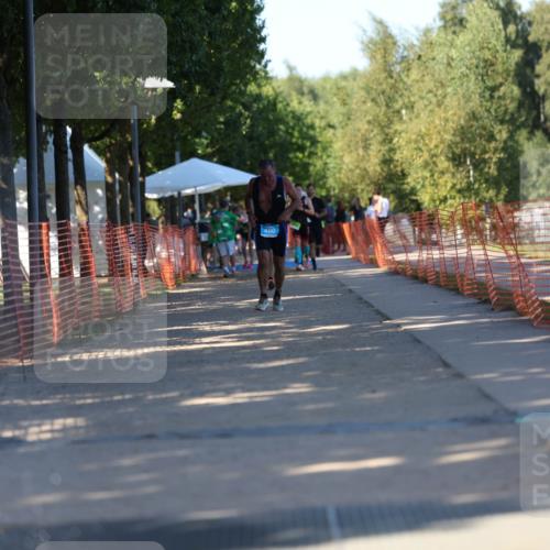 07.09.2025 - 19. Norderstedt Triathlon Michael Strokosch http://msf.ph/oto/8822868 07.09.2025 16:07:05 Laufen 1510 meine-sportfotos.de