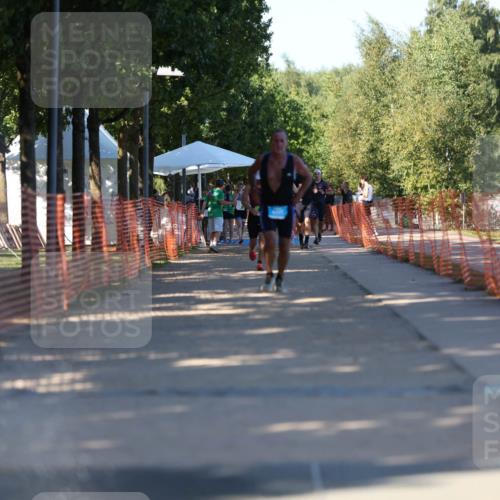 07.09.2025 - 19. Norderstedt Triathlon Michael Strokosch http://msf.ph/oto/8822873 07.09.2025 16:07:06 Laufen  meine-sportfotos.de