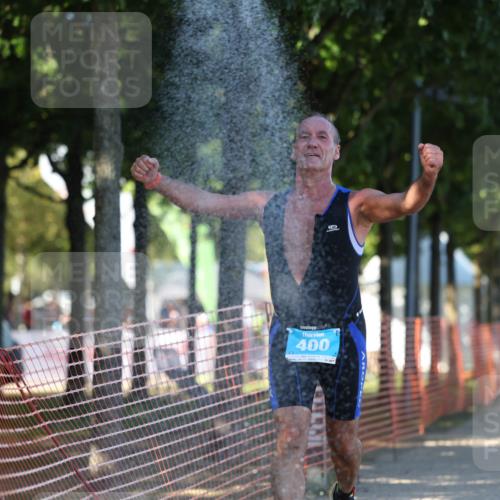 07.09.2025 - 19. Norderstedt Triathlon Michael Strokosch http://msf.ph/oto/8822892 07.09.2025 16:07:13 Laufen 464, 487, 520, 524, 1479 meine-sportfotos.de