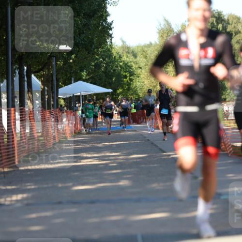 07.09.2025 - 19. Norderstedt Triathlon Michael Strokosch http://msf.ph/oto/8822910 07.09.2025 16:07:20 Laufen 431, 464, 487, 520, 524, 1414, 1479 meine-sportfotos.de