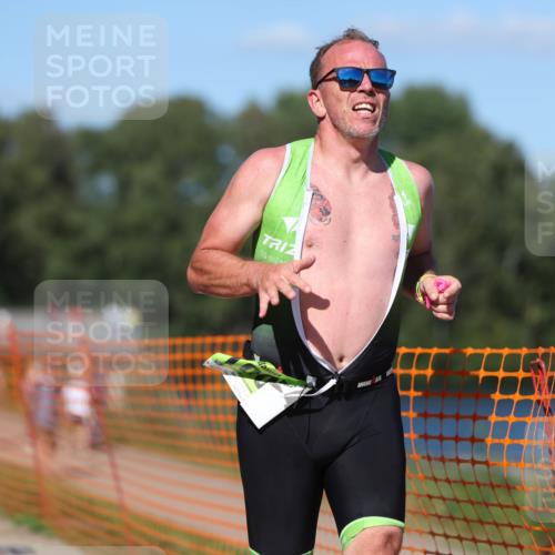 07.09.2025 - 19. Norderstedt Triathlon Michael Strokosch http://msf.ph/oto/8822929 07.09.2025 15:13:32 Laufen 391, 1005, 1469 meine-sportfotos.de