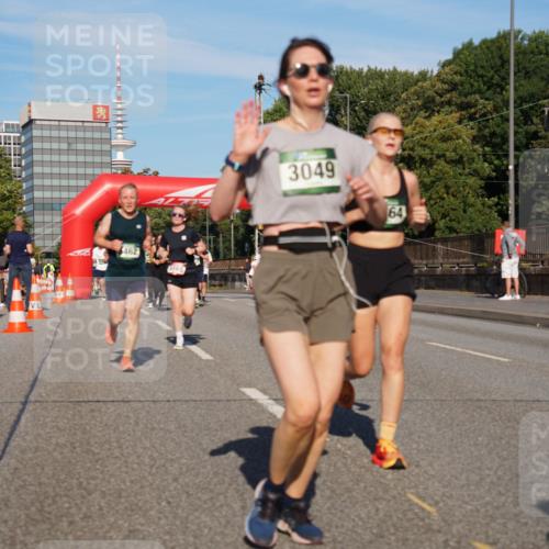 07.09.2025 - BARMER Alsterlauf Yannick Fuchs http://msf.ph/oto/8822970 07.09.2025 09:47:16 Laufen 462, 3049, 64 meine-sportfotos.de