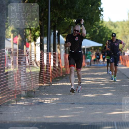 07.09.2025 - 19. Norderstedt Triathlon Michael Strokosch http://msf.ph/oto/8822980 07.09.2025 16:07:42 Laufen 450, 496, 497, 535, 951 meine-sportfotos.de