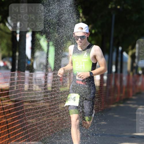 07.09.2025 - 19. Norderstedt Triathlon Michael Strokosch http://msf.ph/oto/8822998 07.09.2025 15:13:50 Laufen 986 meine-sportfotos.de
