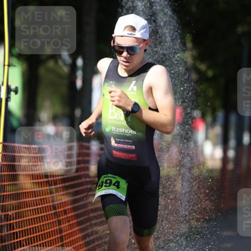 07.09.2025 - 19. Norderstedt Triathlon Michael Strokosch http://msf.ph/oto/8823005 07.09.2025 15:13:51 Laufen 986 meine-sportfotos.de