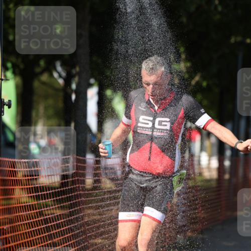 07.09.2025 - 19. Norderstedt Triathlon Michael Strokosch http://msf.ph/oto/8823019 07.09.2025 15:13:54 Laufen 986, 1466 meine-sportfotos.de