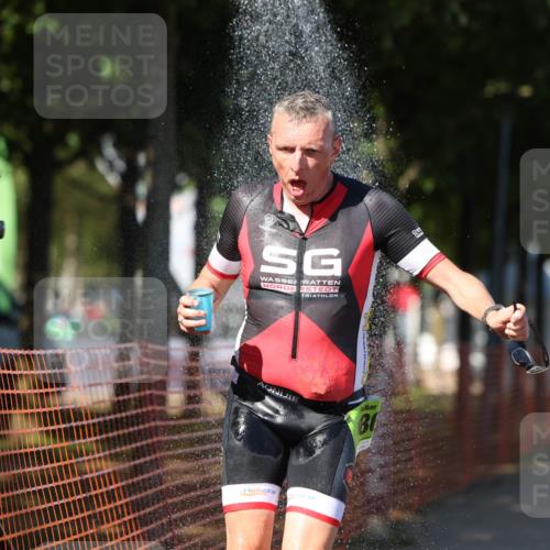 07.09.2025 - 19. Norderstedt Triathlon Michael Strokosch http://msf.ph/oto/8823023 07.09.2025 15:13:54 Laufen 986, 1466 meine-sportfotos.de