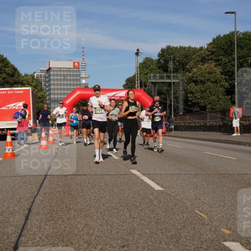 07.09.2025 - BARMER Alsterlauf Yannick Fuchs http://msf.ph/oto/8823049 07.09.2025 09:47:21 Laufen 2751, 136, 4014 meine-sportfotos.de