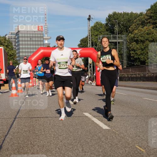 07.09.2025 - BARMER Alsterlauf Yannick Fuchs http://msf.ph/oto/8823054 07.09.2025 09:47:22 Laufen 4786, 62, 3951, 2751, 4014, 436 meine-sportfotos.de