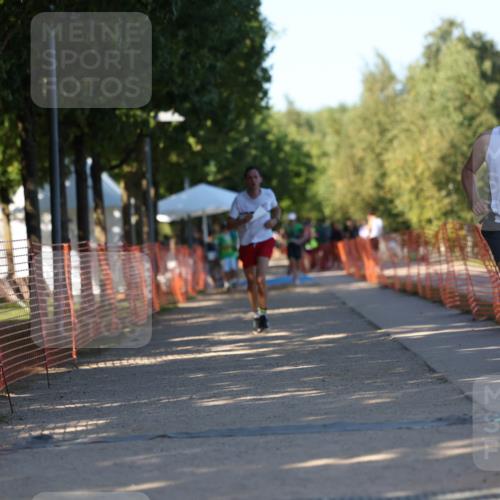 07.09.2025 - 19. Norderstedt Triathlon Michael Strokosch http://msf.ph/oto/8823064 07.09.2025 16:08:10 Laufen 387, 956 meine-sportfotos.de