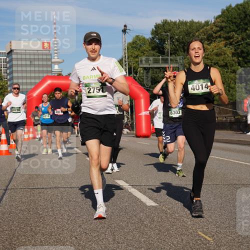 07.09.2025 - BARMER Alsterlauf Yannick Fuchs http://msf.ph/oto/8823071 07.09.2025 09:47:23 Laufen 4786, 16215, 395, 2751, 8303, 40, 4014 meine-sportfotos.de