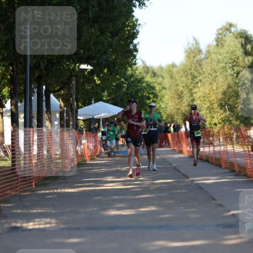 07.09.2025 - 19. Norderstedt Triathlon Michael Strokosch http://msf.ph/oto/8823085 07.09.2025 16:08:25 Laufen 439 meine-sportfotos.de