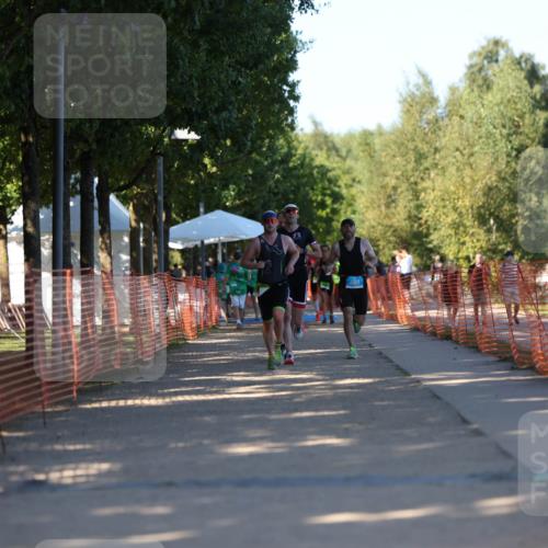 07.09.2025 - 19. Norderstedt Triathlon Michael Strokosch http://msf.ph/oto/8823192 07.09.2025 16:08:52 Laufen 534, 544 meine-sportfotos.de